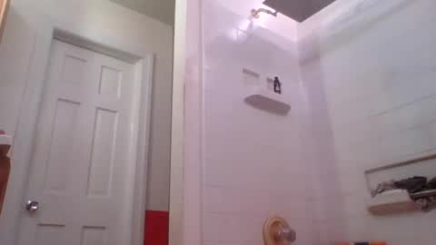 thongboy2929 online show from 03-02-25, 10:27