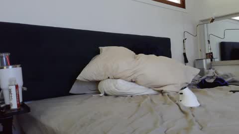 ThongMuscle online show from 12-11-24, 04:31