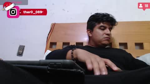 Snapshot of thor0200 chatting on 01-04-25, 12:37 thor0200 online show from 01-04-25, 12:37