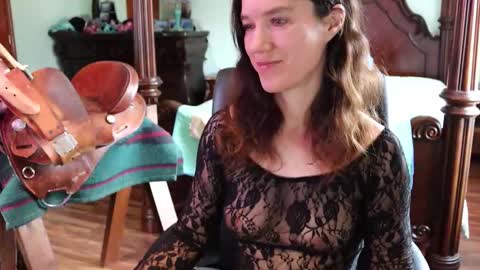 ThornburyRose online show from 03-13-26, 06:03