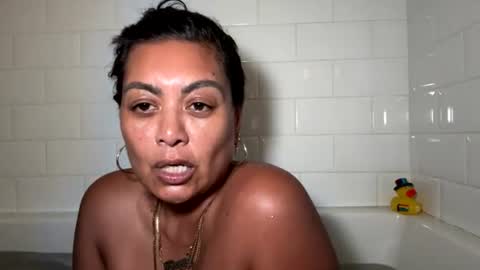 Snapshot of thottygodmother chatting on 06-12-26, 02:54 ThottyGodmother online show from 06-12-26, 02:54
