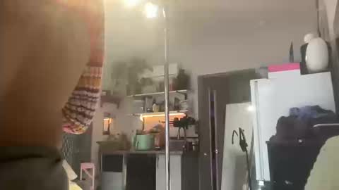 Snapshot of throatyygoat chatting on 10-14-25, 04:30 throatyygoat online show from 10-14-25, 04:30