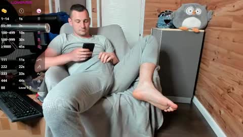Snapshot of thyleo chatting on 04-16-26, 08:53 bigsshark online show from 04-16-26, 08:53