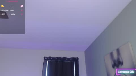 Snapshot of tiabellaxxx chatting on 05-03-26, 08:37 Tia Bella online show from 05-03-26, 08:37