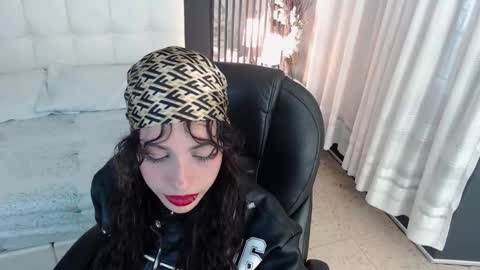 LIA online show from 01-14-26, 11:38