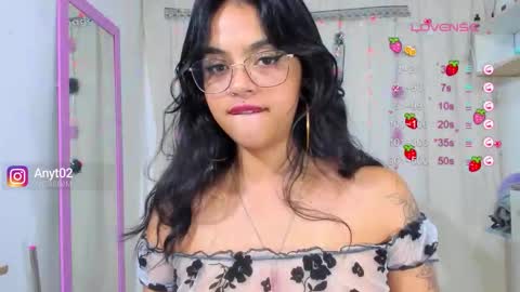 Anny 3 online show from 11-25-25, 04:01