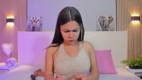 tianaglow4 online show from 02-26-26, 11:09