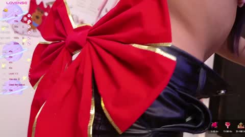 Snapshot of tianale chatting on 12-24-24, 03:49 Tiana Le online show from 12-24-24, 03:49