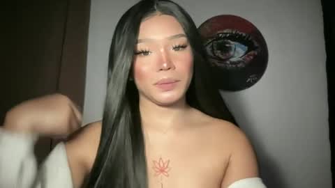 Snapshot of tiaragodhere chatting on 07-05-26, 11:34 Ms. Tiara online show from 07-05-26, 11:34