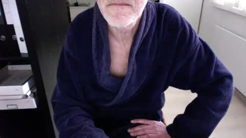 tiburzio online show from 01-24-25, 08:13