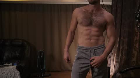 Snapshot of tickle_my_pickle07 chatting on 10-31-25, 05:25 tickle_my_pickle07 online show from 10-31-25, 05:25