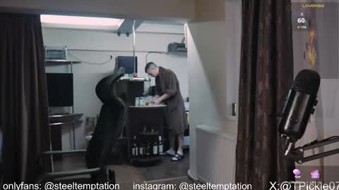 Snapshot of tickle_my_pickle07 chatting on 11-17-25, 02:23 tickle_my_pickle07 online show from 11-17-25, 02:23