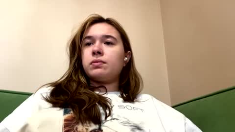 Nika online show from 06-18-26, 08:14