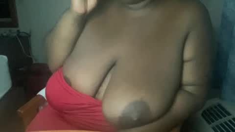 Snapshot of tierrahenri chatting on 09-13-25, 10:37 Tierra Henri online show from 09-13-25, 10:37