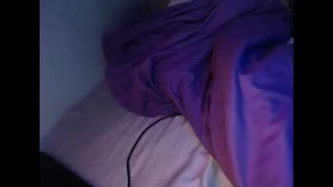 Snapshot of tierrahenri chatting on 11-28-25, 07:49 Tierra Henri online show from 11-28-25, 07:49