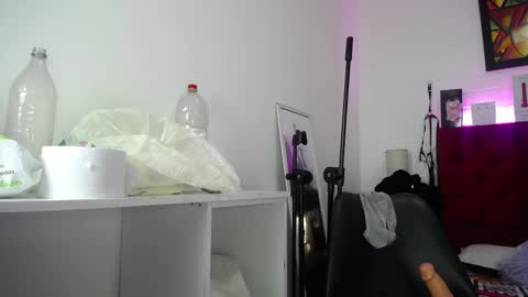 Tifanny Nails  online show from 09-09-25, 12:05