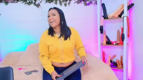 Snapshot of tifanny_nails chatting on 06-29-26, 06:52 Tifanny Nails online show from 06-29-26, 06:52