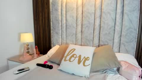 Tiff3 online show from 09-28-25, 07:08