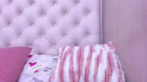 Snapshot of tifany_chill chatting on 12-03-24, 06:06 online show from 12-03-24, 06:06