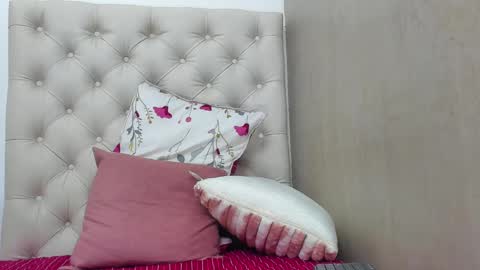 Snapshot of tifany_chill chatting on 12-09-24, 01:45 online show from 12-09-24, 01:45