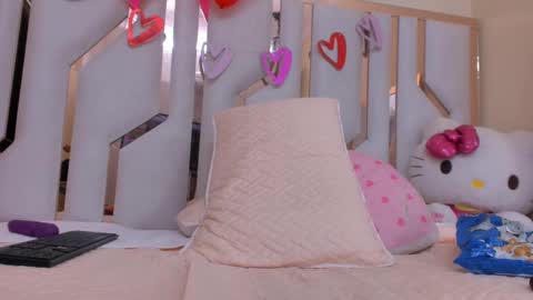 Snapshot of tifany_chill chatting on 02-14-25, 12:41 online show from 02-14-25, 12:41