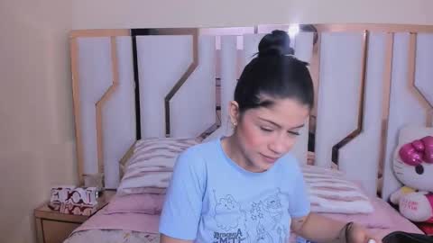 Snapshot of tifany_chill chatting on 11-04-25, 07:57 online show from 11-04-25, 07:57