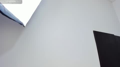 Snapshot of tifanyhills chatting on 03-11-25, 01:37 Tifany online show from 03-11-25, 01:37