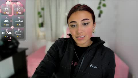 Snapshot of tifanyrose1 chatting on 12-29-24, 02:10 Tiffany online show from 12-29-24, 02:10