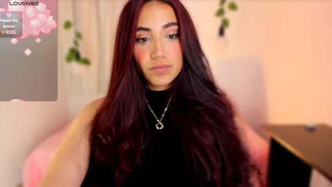 Snapshot of tifanyrose1 chatting on 01-09-25, 02:33 Tiffany online show from 01-09-25, 02:33