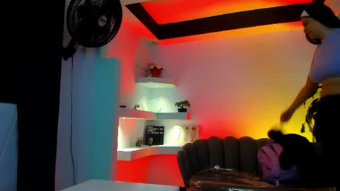 Snapshot of tifanywhite1_ chatting on 07-06-26, 03:58 online show from 07-06-26, 03:58