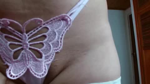 Tifanny online show from 09-30-25, 05:40