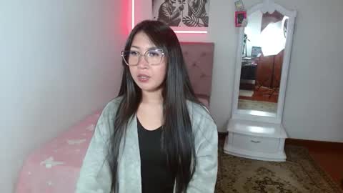 Tifanny online show from 02-17-26, 01:46