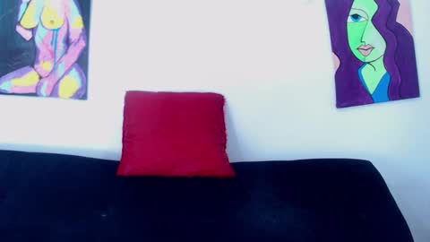 Snapshot of tiffany_gomez9 chatting on 02-03-25, 05:18 Tiffany online show from 02-03-25, 05:18