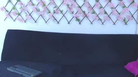 Snapshot of tiffany_gomez9 chatting on 06-25-26, 01:49 Tiffany online show from 06-25-26, 01:49