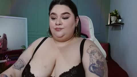 Snapshot of tiffany_laurens chatting on 12-14-24, 09:07 dont forget ask for custom vids online show from 12-14-24, 09:07