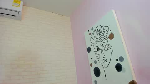 tiffany_mendez online show from 09-18-25, 12:07