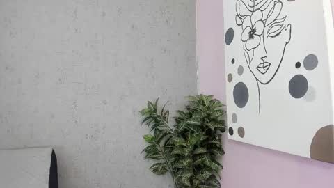 tiffany_mendez online show from 02-25-26, 12:04