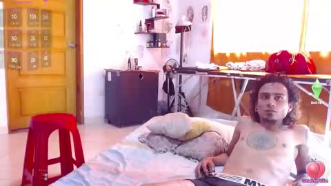 Snapshot of tiffany_sexygirl chatting on 02-20-25, 03:52 Tiffany 21 and Andy 32 online show from 02-20-25, 03:52