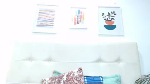 Snapshot of tiffanyfox_1 chatting on 02-08-25, 04:36 Tifanny Fox online show from 02-08-25, 04:36