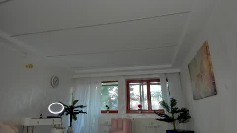 Snapshot of tiffanyhouston_ chatting on 12-12-24, 06:36 Tiffany Houston online show from 12-12-24, 06:36