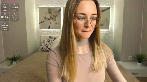 Tiffany online show from 03-11-25, 11:55