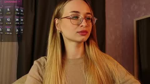 Tiffany online show from 04-05-26, 03:20