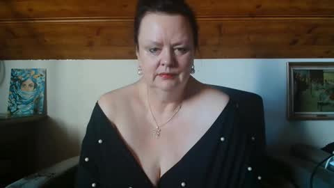 TiffanyMature online show from 03-06-26, 08:22