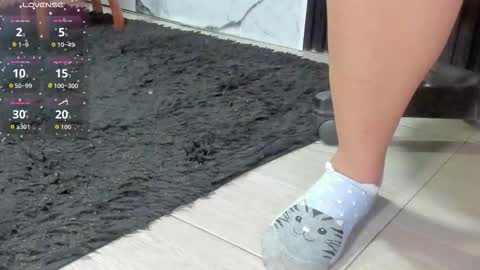 tiffanyy_deluxe online show from 09-28-25, 08:47