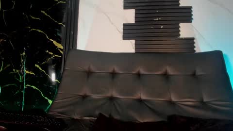 tiffanyy_deluxe online show from 03-19-26, 05:06