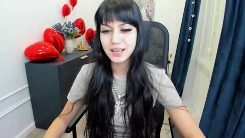 tiffanyyoun online show from 02-13-26, 12:12