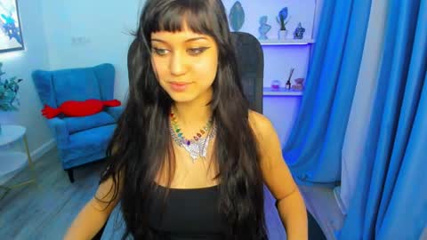 tiffanyyoun online show from 04-01-26, 01:41