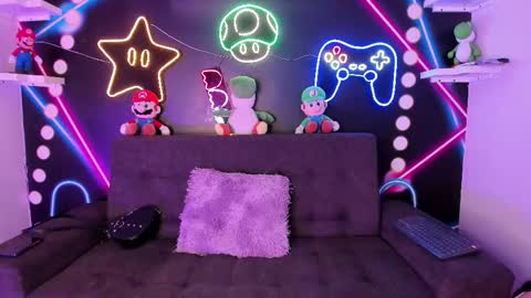 Snapshot of tiffvalentinee_ chatting on 02-07-25, 07:38 Tiffany online show from 02-07-25, 07:38