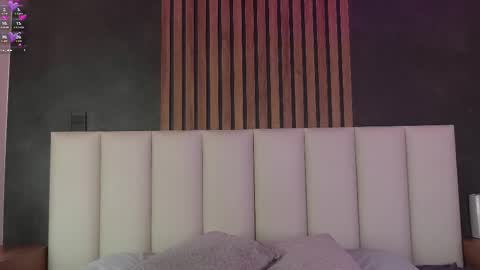 Snapshot of tiffvalentinee_ chatting on 03-06-25, 03:13 Tiffany online show from 03-06-25, 03:13