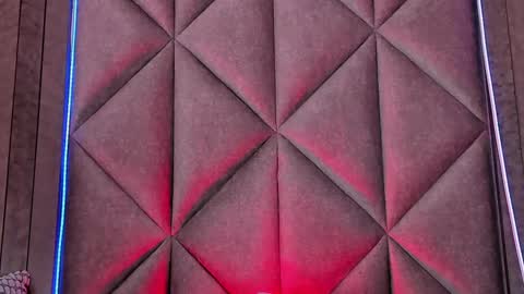 Snapshot of tiffvalentinee_ chatting on 09-16-25, 08:32 Tiffany online show from 09-16-25, 08:32